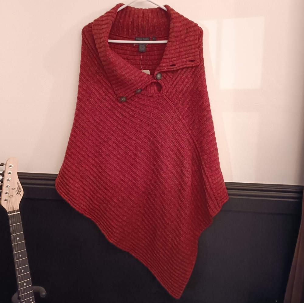 NWT Nomadic Traders Knit Sweater Poncho Red Brown